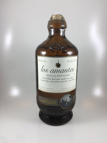 Los amantes mezcal reposado (750ml)